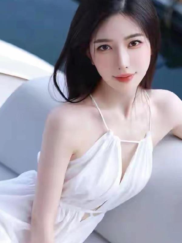 我的少妇房东和她的女儿们阅读