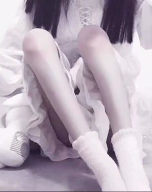 [np 完结]《耽美文女配她不想G》作者：渺渺四季春【修】