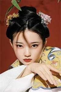 《前男友不许我谈恋爱》作者：七度糖心