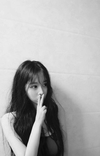 《少帅，夫人登报招赘婿了》阮穗安 霍櫂